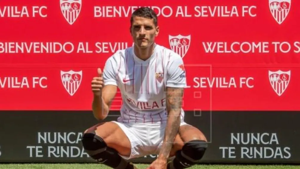 Lamela llegó al Sevilla para el presente curso