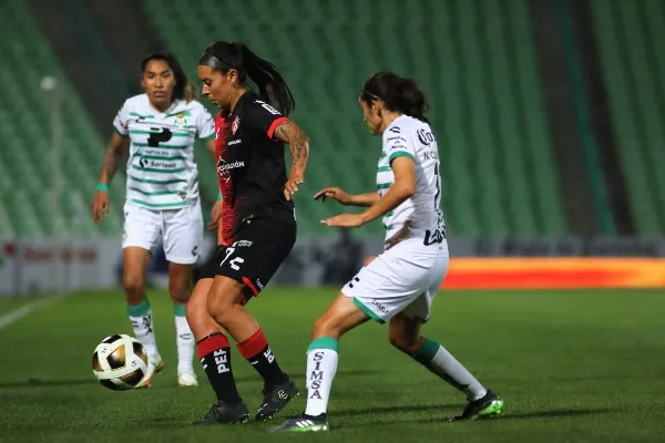 IMAGO7 Santos frente a Atlas en la Liguilla de la Liga MX Femenil