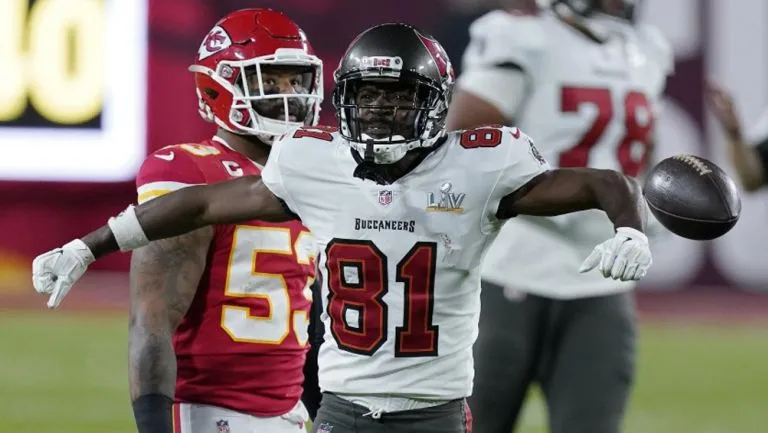 Antonio Brown en un partido de Tampa Bay