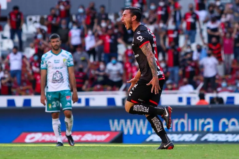 Edgar Zaldivar en festejo