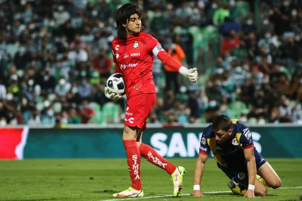 IMAGO7 Carlos Acevedo durante partido