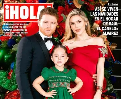 Portada de diciembre de la revista 'Hola'