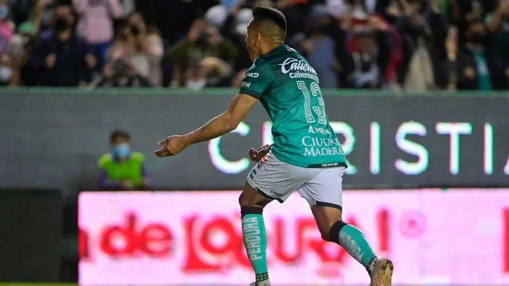 Mena durante la final contra Atlas