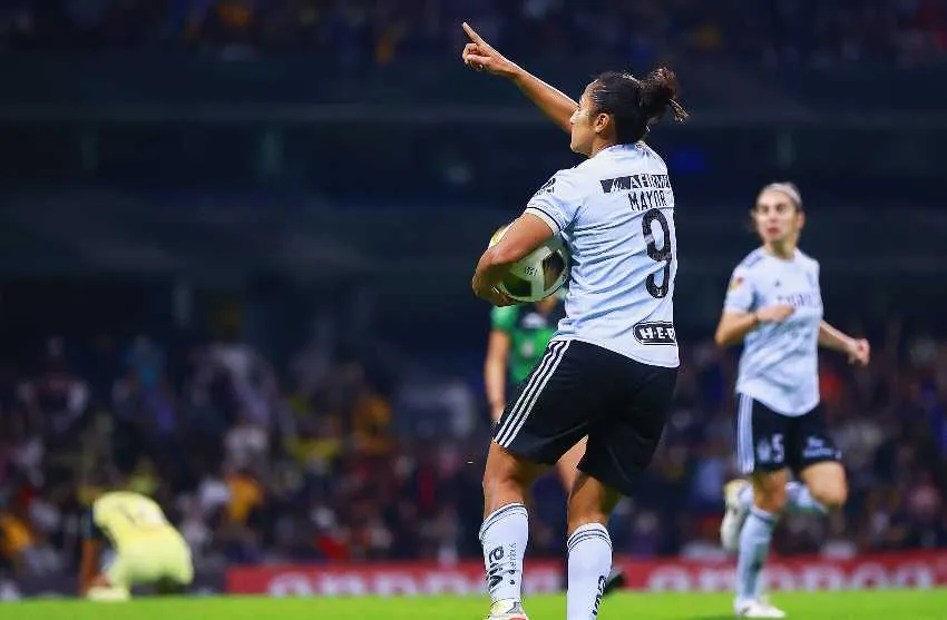 Stephany Mayor, jugadora de las Amazonas