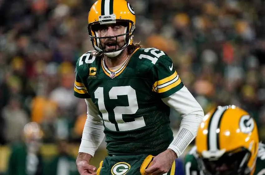 Aaron liderando a los Bears