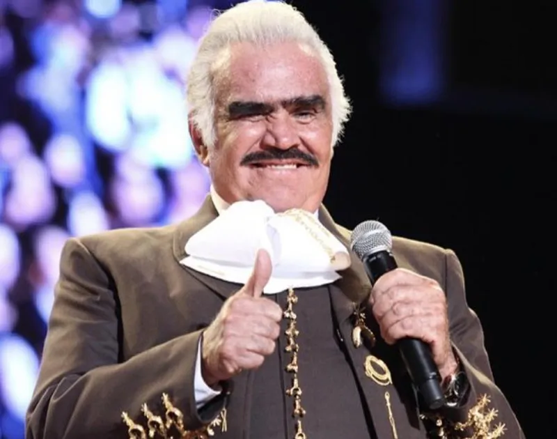 Revelan expediente médico de Vicente Fernández