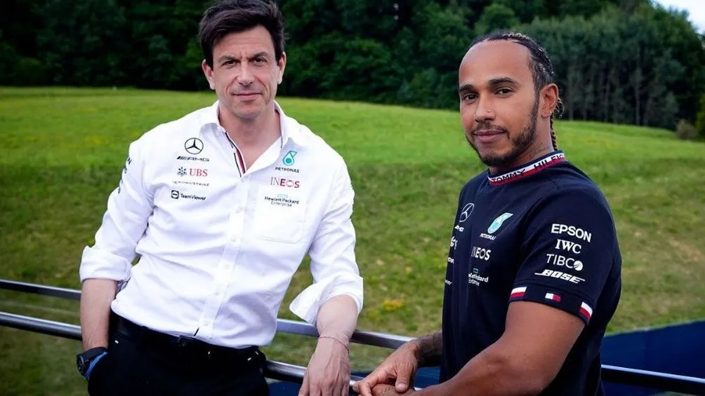 Wolff con Hamilton