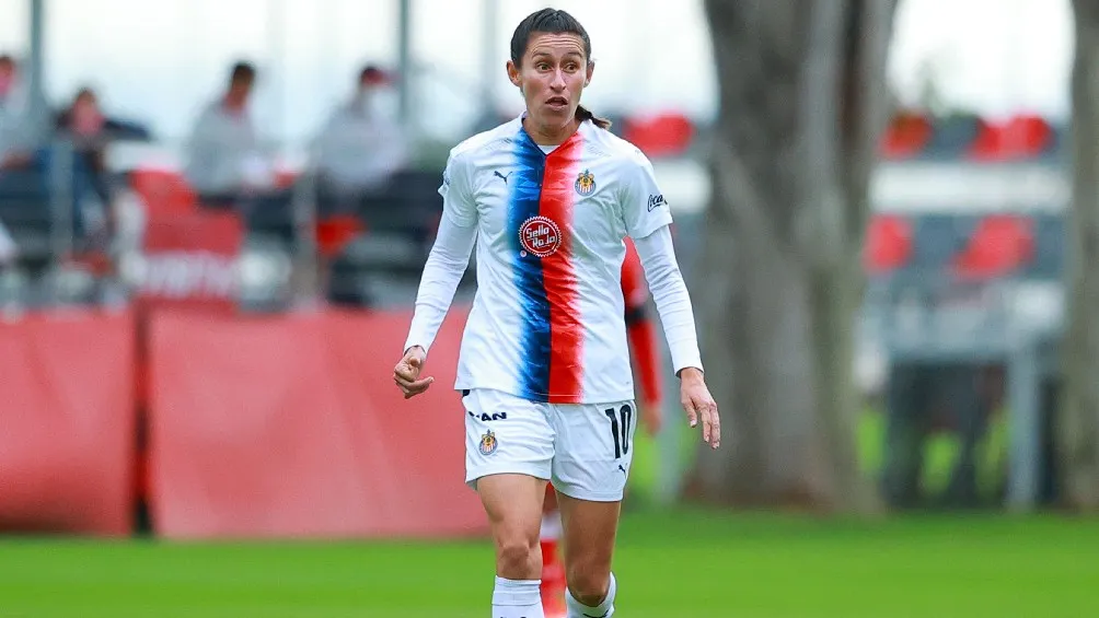 IMAGO7 Tania Morales jugando con Chivas en la Liga MX Femenil