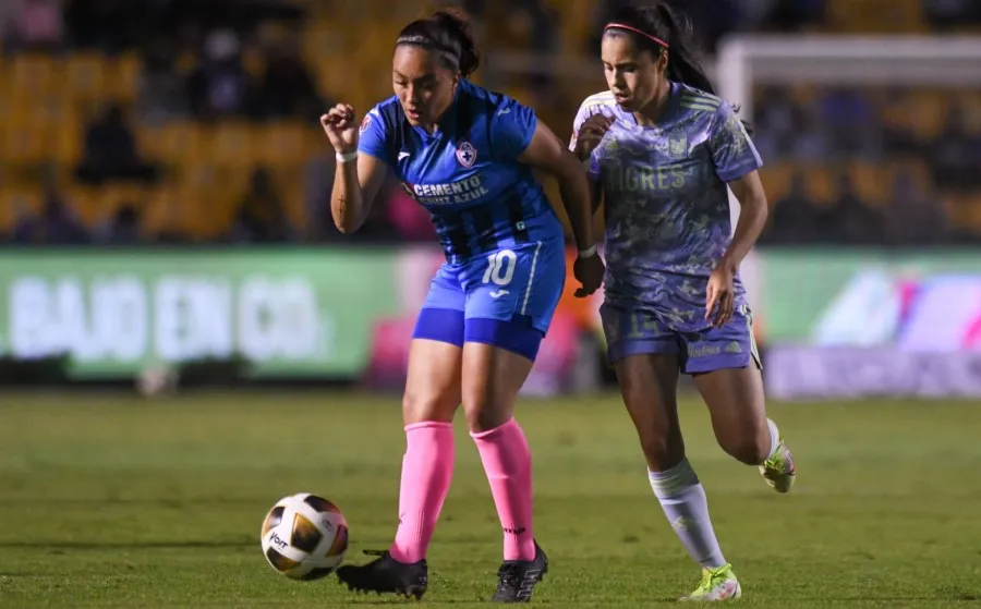 Enciso durante la Liguilla ante Tigres
