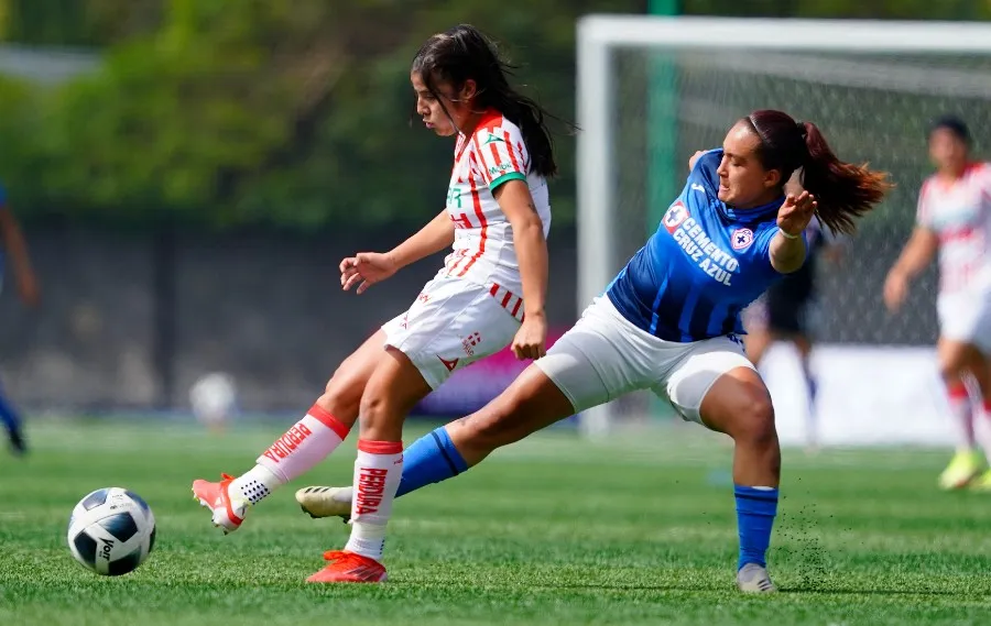 La delantera celeste en juego ante Necaxa