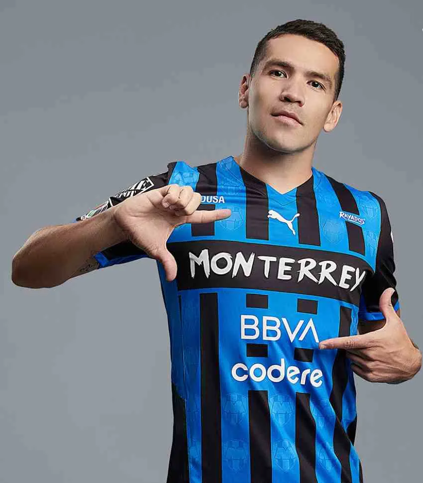 Celso Ortíz con la nueva piel