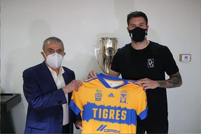 Gignac renovó contrato con los Tigres
