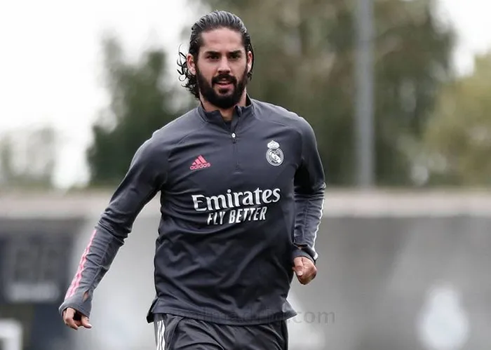 Isco durante un entrenamiento con el Real Madrid