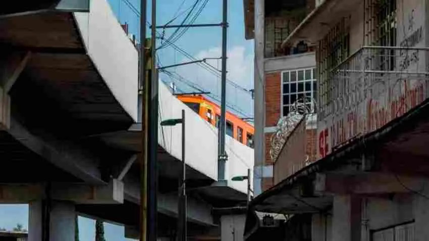 TWITTER: @inteligente_Spo Se detectaron 21 grietas