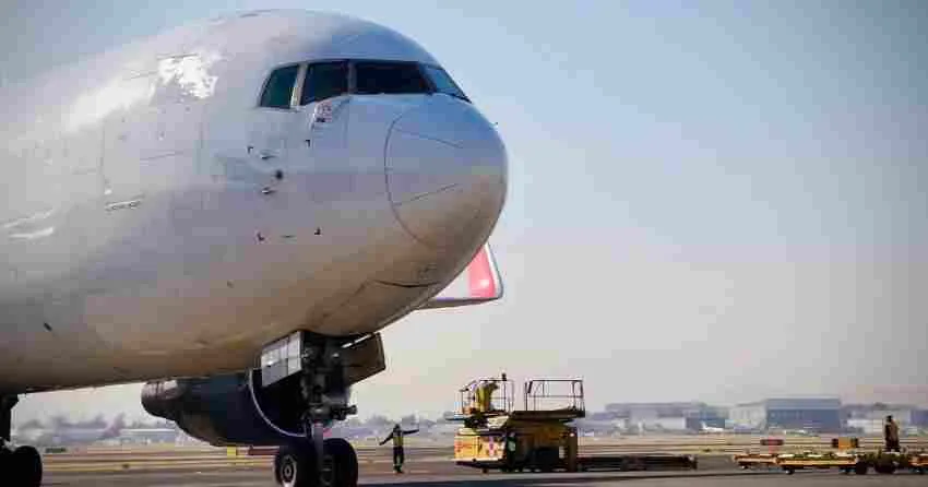 El vuelo que trajo las vacunas anticovid a México