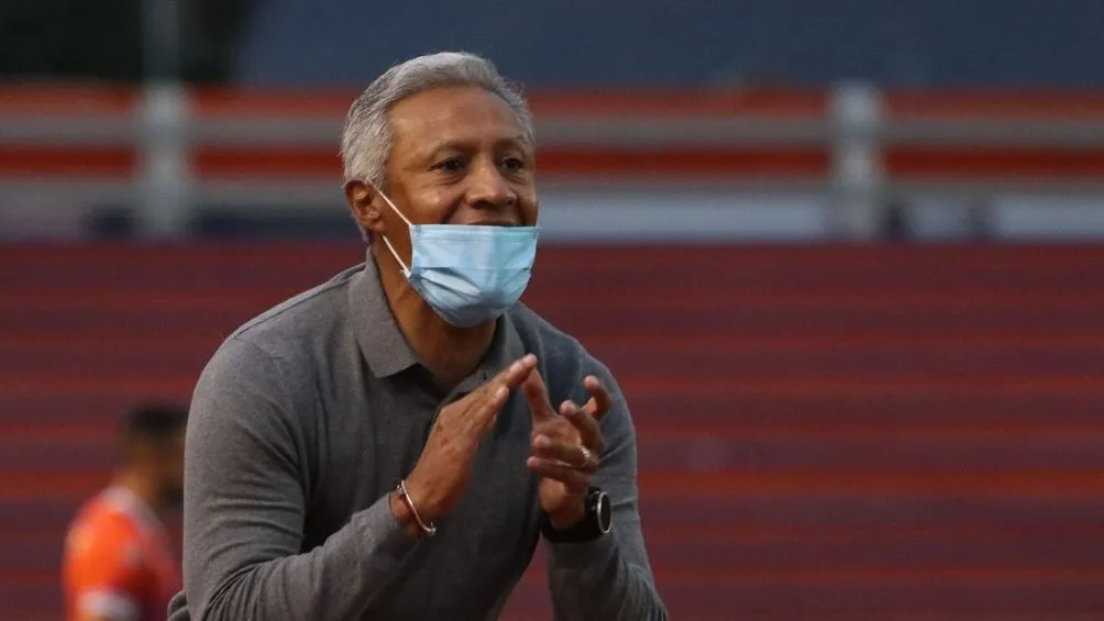 Hernández en un partido de Liga de Expansión