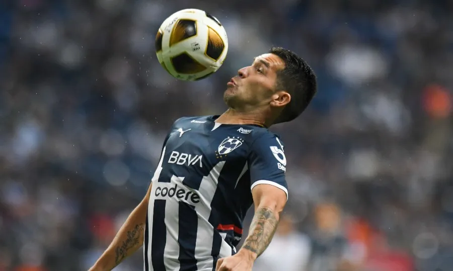 Celso Ortiz en partido de La Pandilla