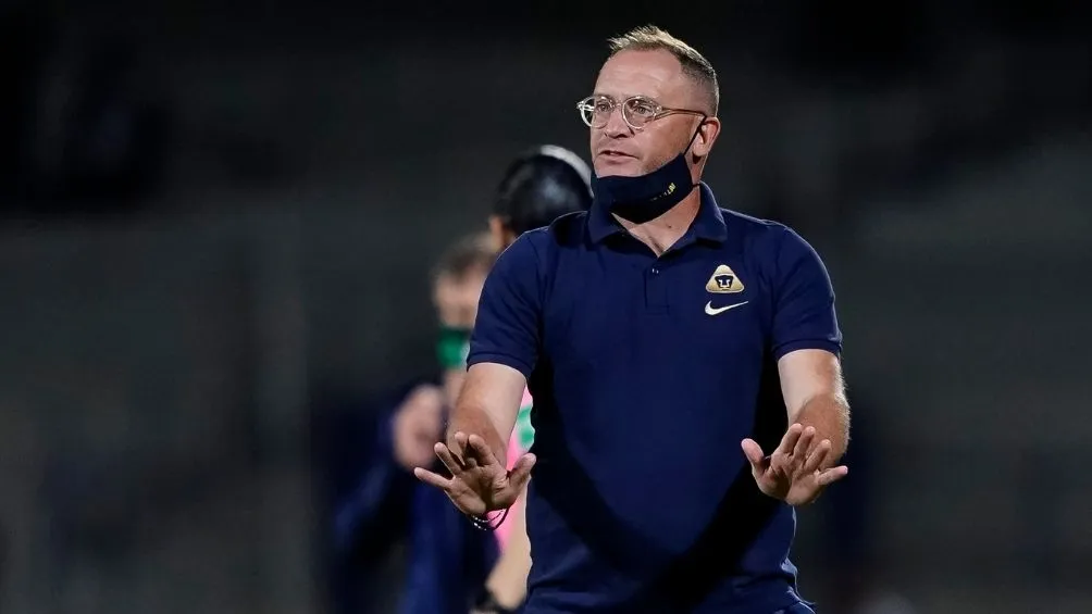 IMAGO7 Lillini en un partido con Pumas