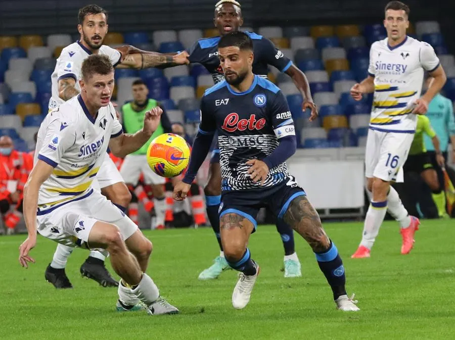 Napoli y Verona en acción