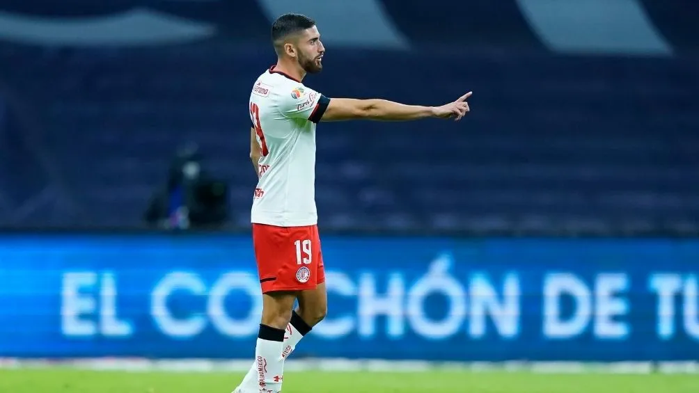 Yrizar fue registrado con Chivas