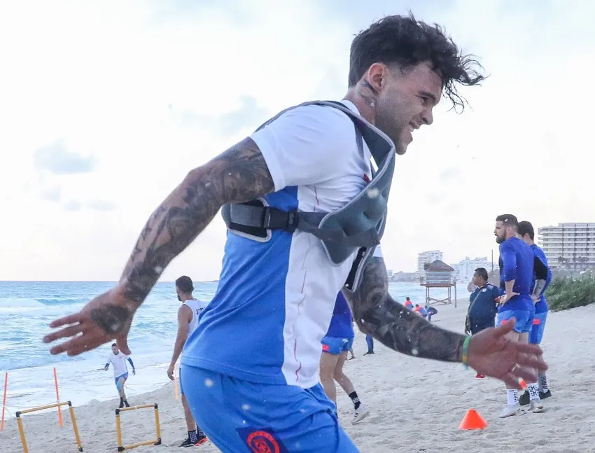 TWITTER @Cruz Azul Tabó en la pretemporada de Cruz Azul