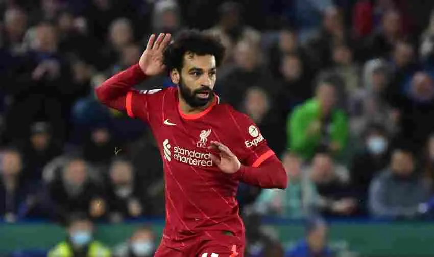 Mo Salah retando a la afición rival