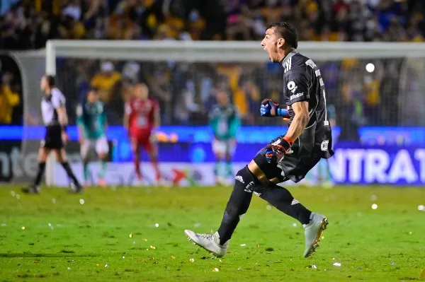 Nahuel Guzmán durante el juego