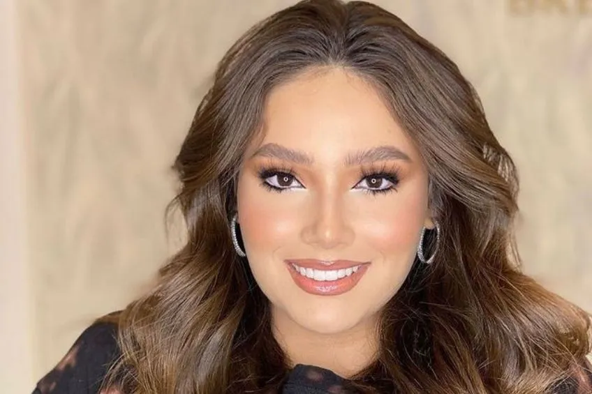 INSTAGRAM: @FridaGuzmanOficial Frida Guzmán en sesión de fotos