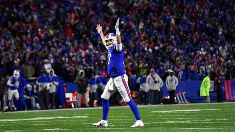 Josh Allen celebrando la victoria de Bills