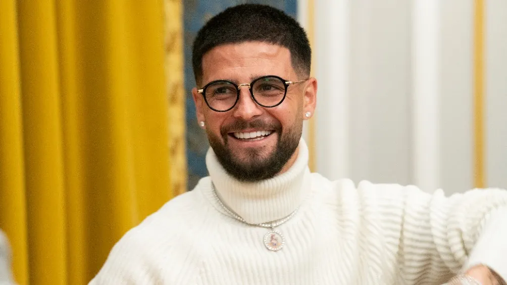 TWITTER/TORONTO FC El italiano en su firma de contrato