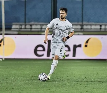 Ahmet Çalik, durante un juego