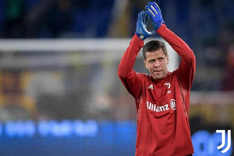 FACEBOOK @JUVENTUSES Wojciech Szczesny durante un duelo con la Juventus