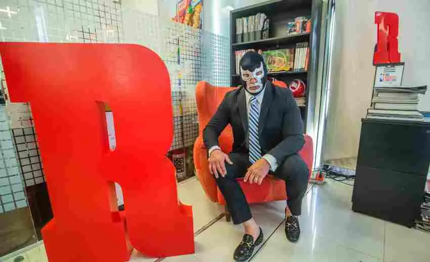 Blue Demon Jr. compartió con RÉCORD un poco de su vida como luchador