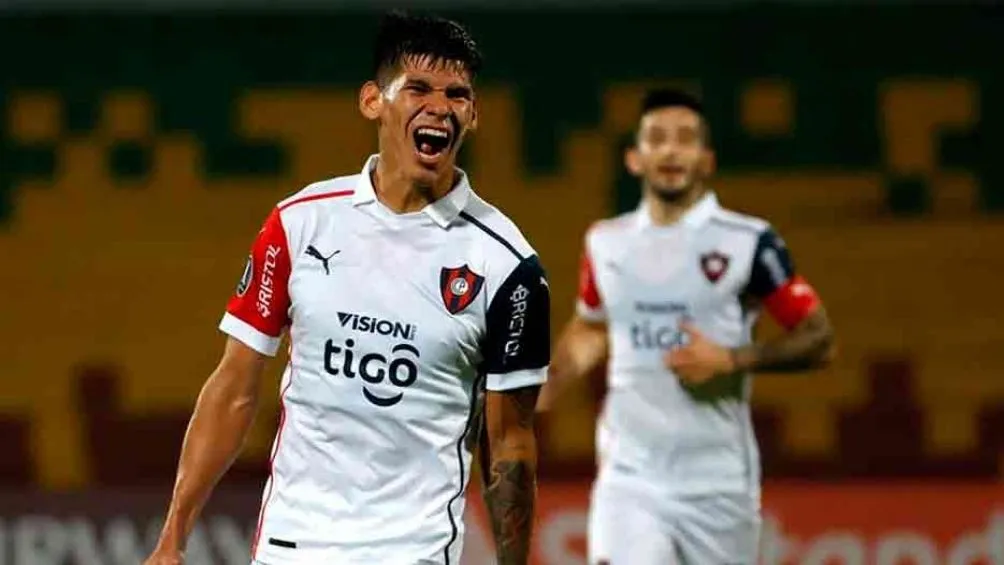 Morales se aleja de Cruz Azul