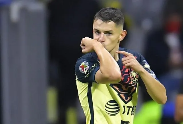 MEXSPORT Álvaro Fidalgo con el América