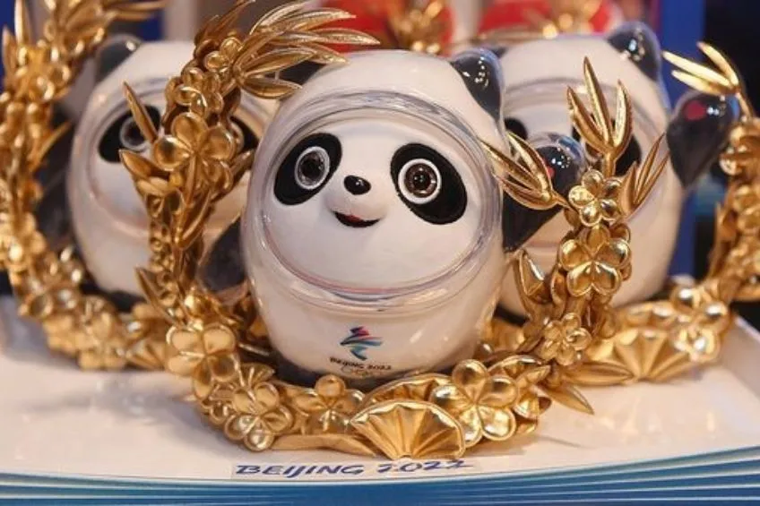 Figura de Bing Dwen Dwen