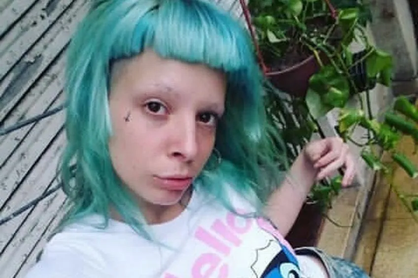 Youtuber posando para una foto