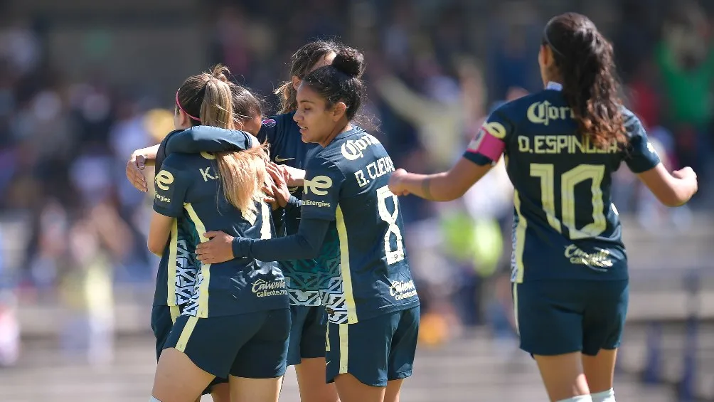 MEXSPORT América Femenil festejando gol de Katty Martínez vs Pumas