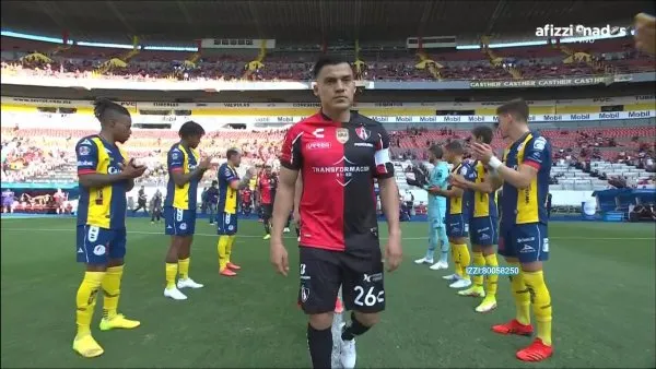 Pasillo de Campeón que San Luis realizó al Atlas