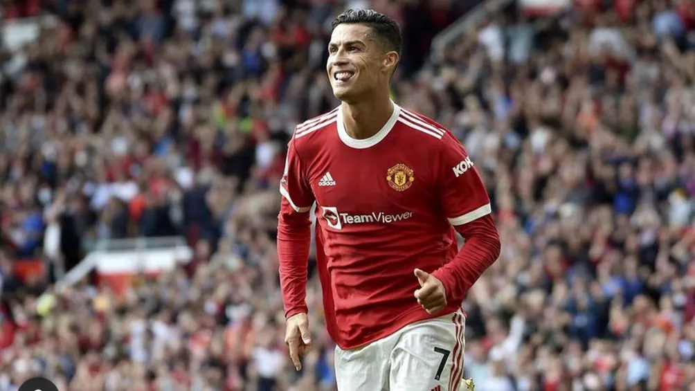 INSTAGRAM | @CRISTIANO Cristiano Ronaldo jugando partido con el Manchester United