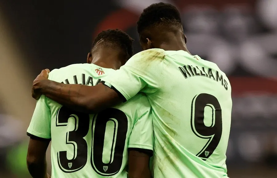 EFE Los hermanos Williams en juego del Athletic