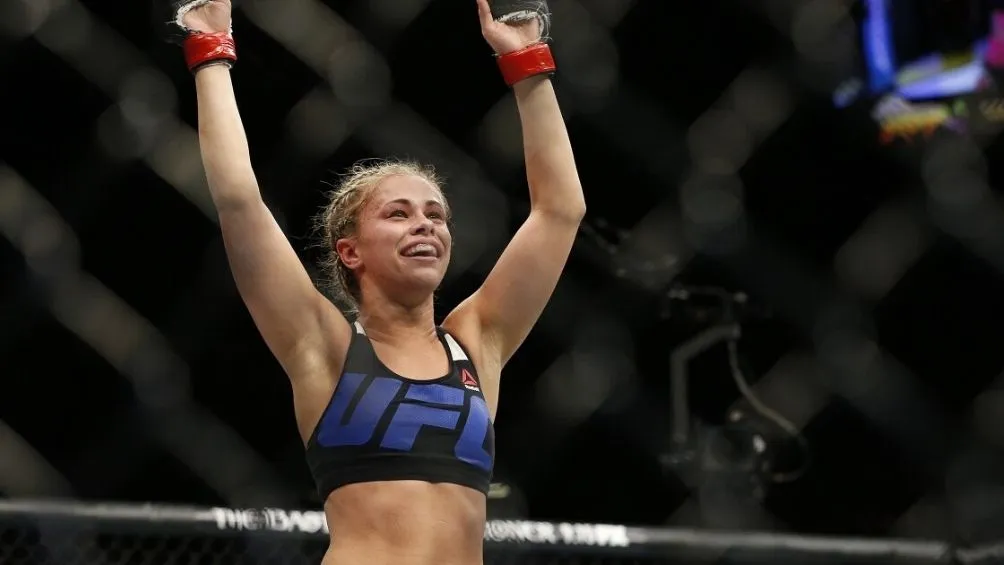 UFC Paige VanZant en una pelea