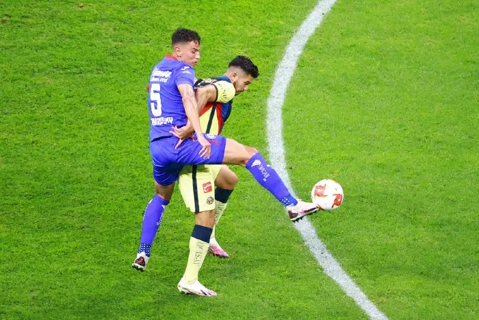 Igor Lichnovsky en su paso por Cruz Azul