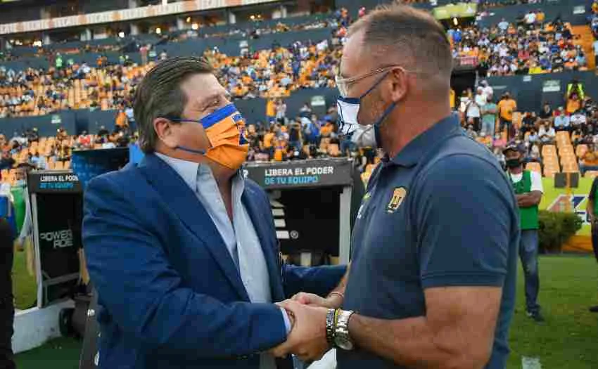 Miguel Herrera y Andrés Lillini en un encuentro