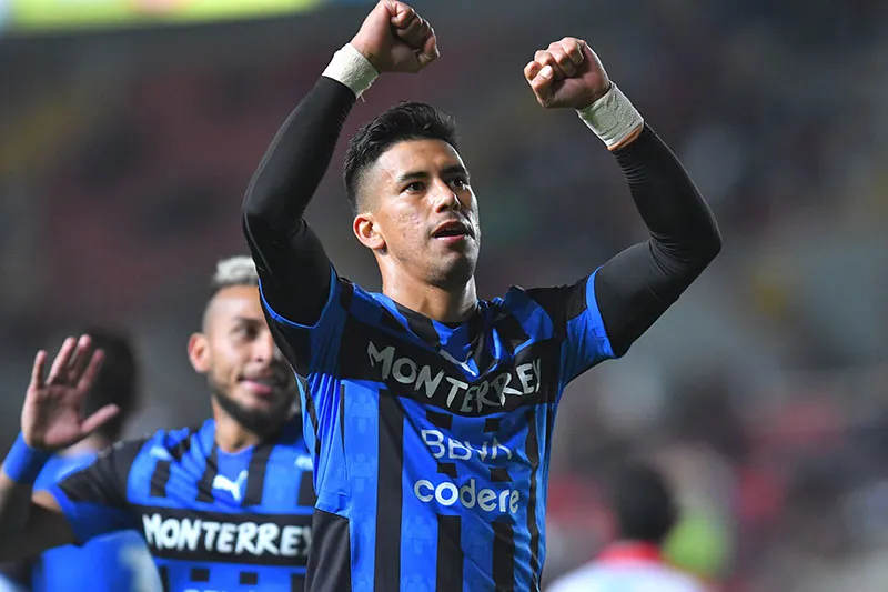 IMAGO7 Meza festeja un tanto con los Rayados