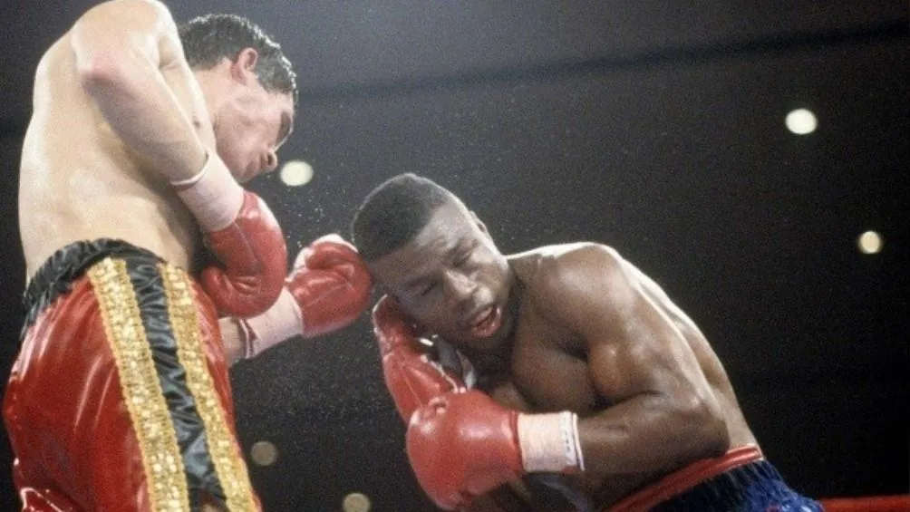 AP Chávez enfrentando a Taylor