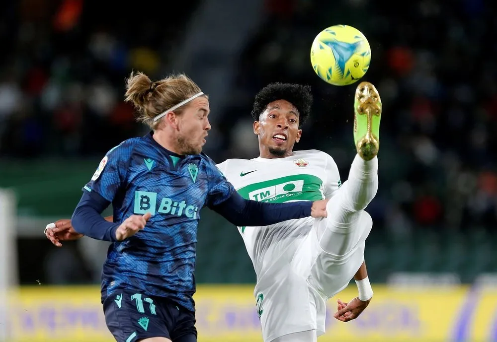 Álvaro Jiménez con el Cádiz