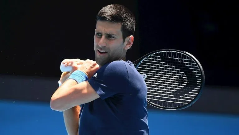 Novak Djokovic durante un entrenamiento