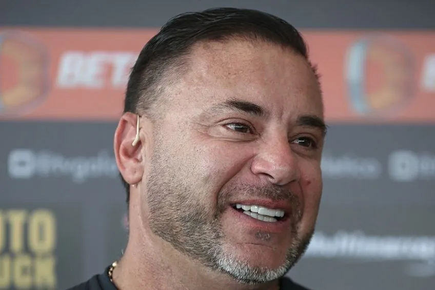 TWITTER: @Atletico Antonio Mohamed en su presentación oficial