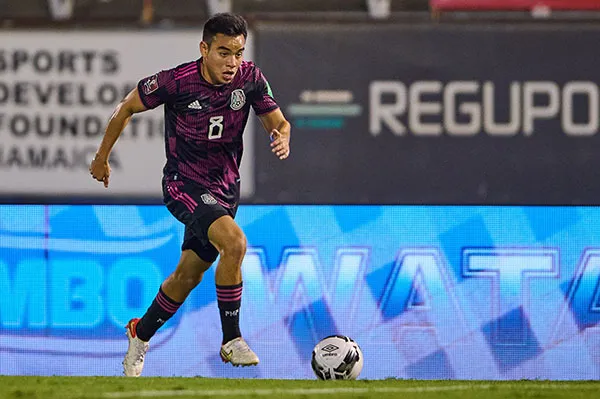 MEXSPORT Carlos Rodríguez en el partido contra Jamaica